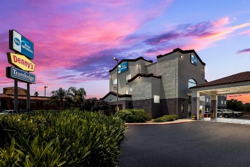 Best Western Gold Poppy Inn image 24
